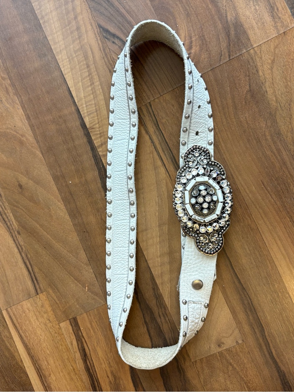 Leatherock Belt w/embellished buckle